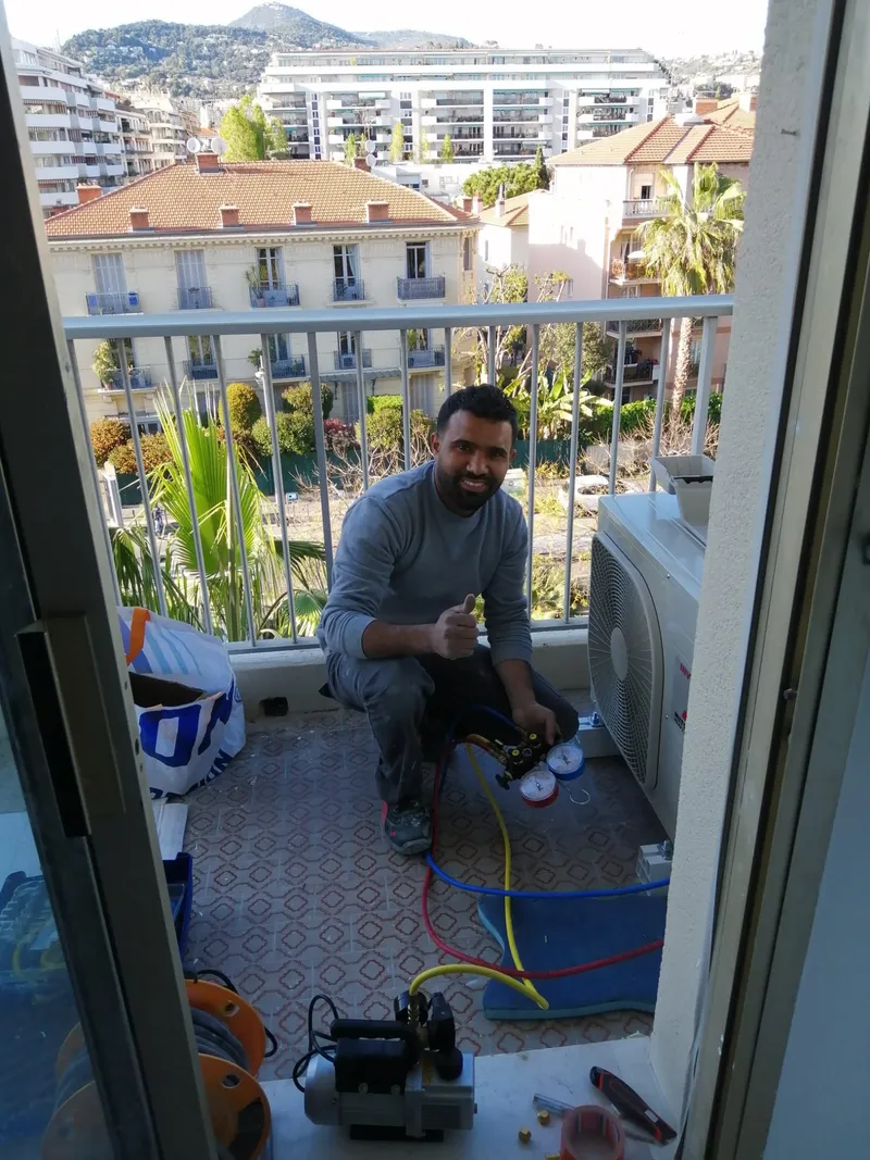 23 - Thermo Service 06